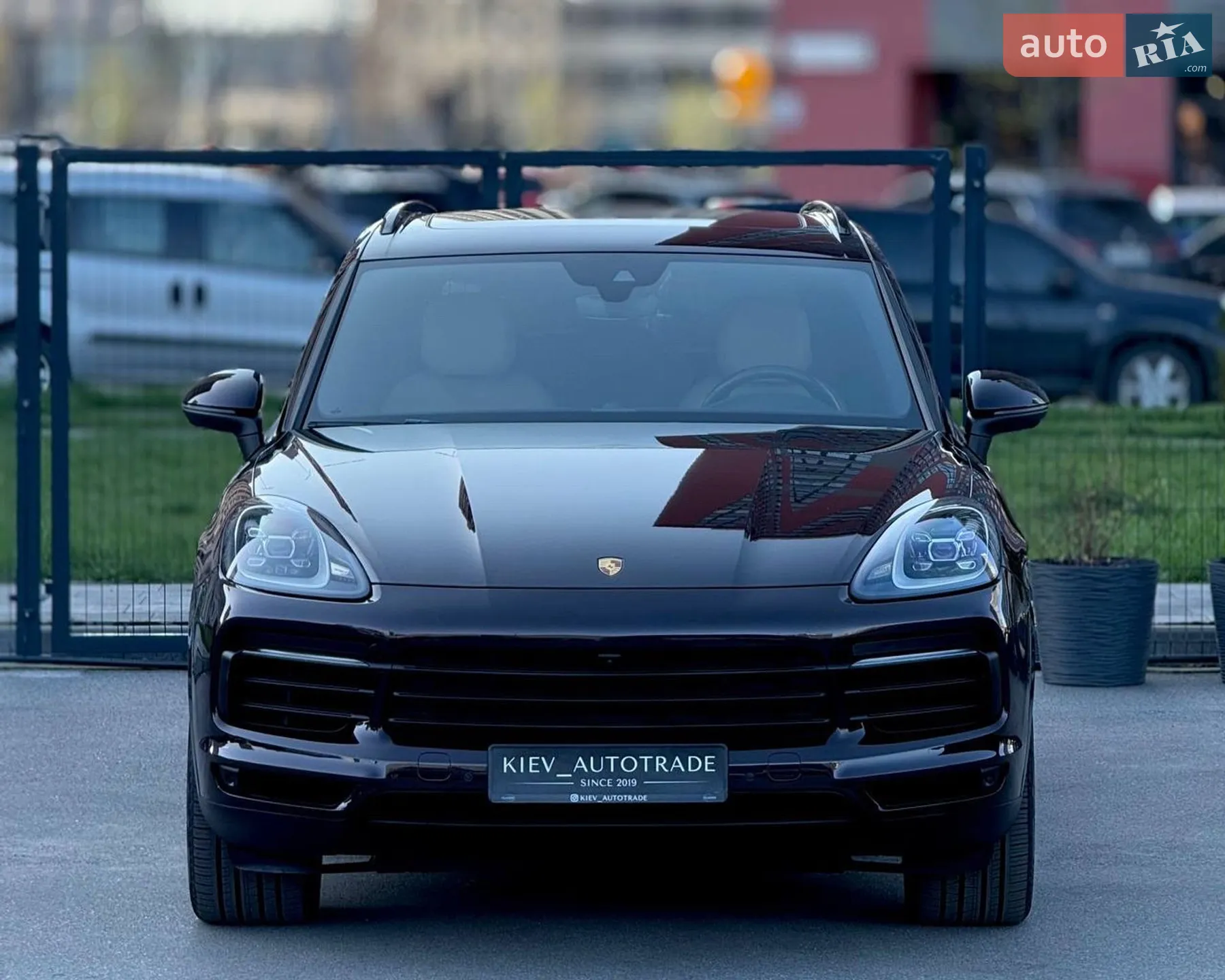 2019 Porsche Cayenne - мініатюра 4