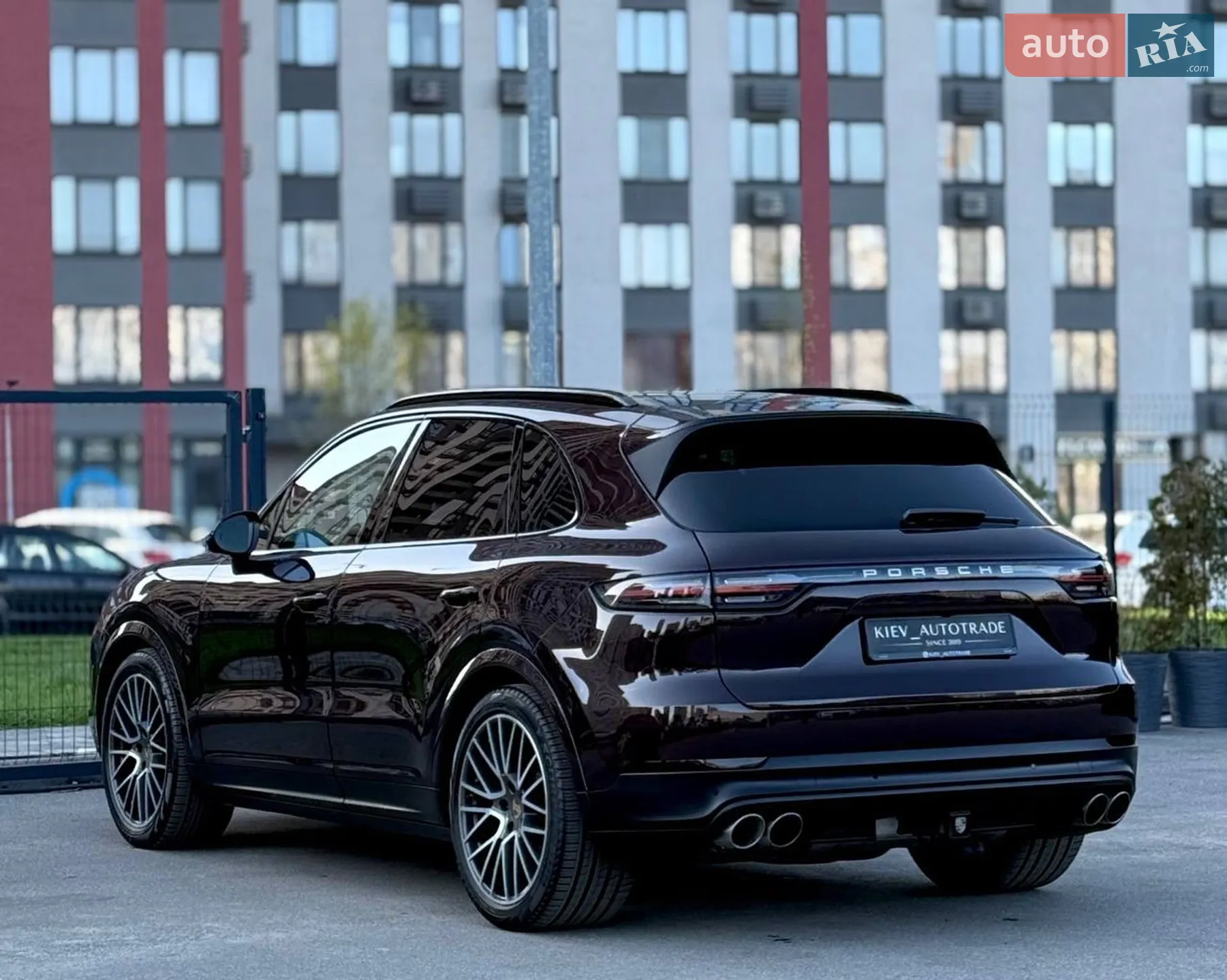 2019 Porsche Cayenne - мініатюра 16