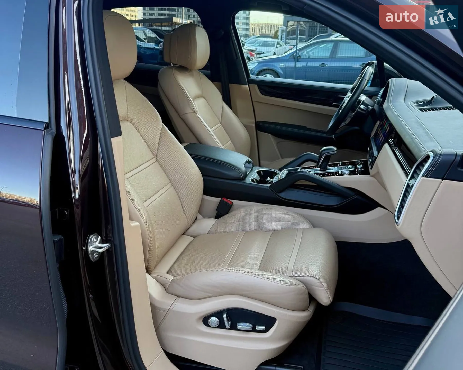 2019 Porsche Cayenne - мініатюра 40