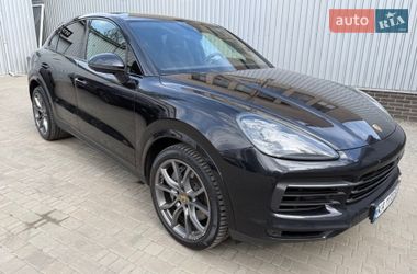Позашляховик / Кросовер Porsche Cayenne 2019 в Дніпрі