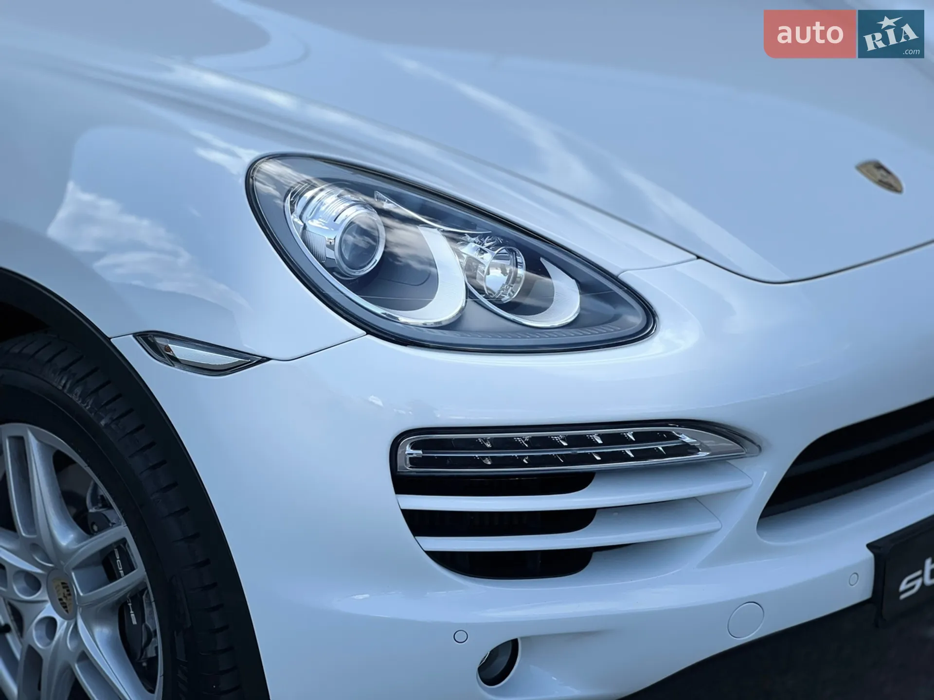 2013 Porsche Cayenne - мініатюра 3