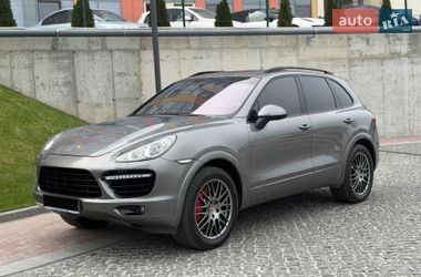 Внедорожник / Кроссовер Porsche Cayenne 2011 в Днепре