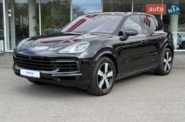 Позашляховик / Кросовер Porsche Cayenne 2018 в Дніпрі