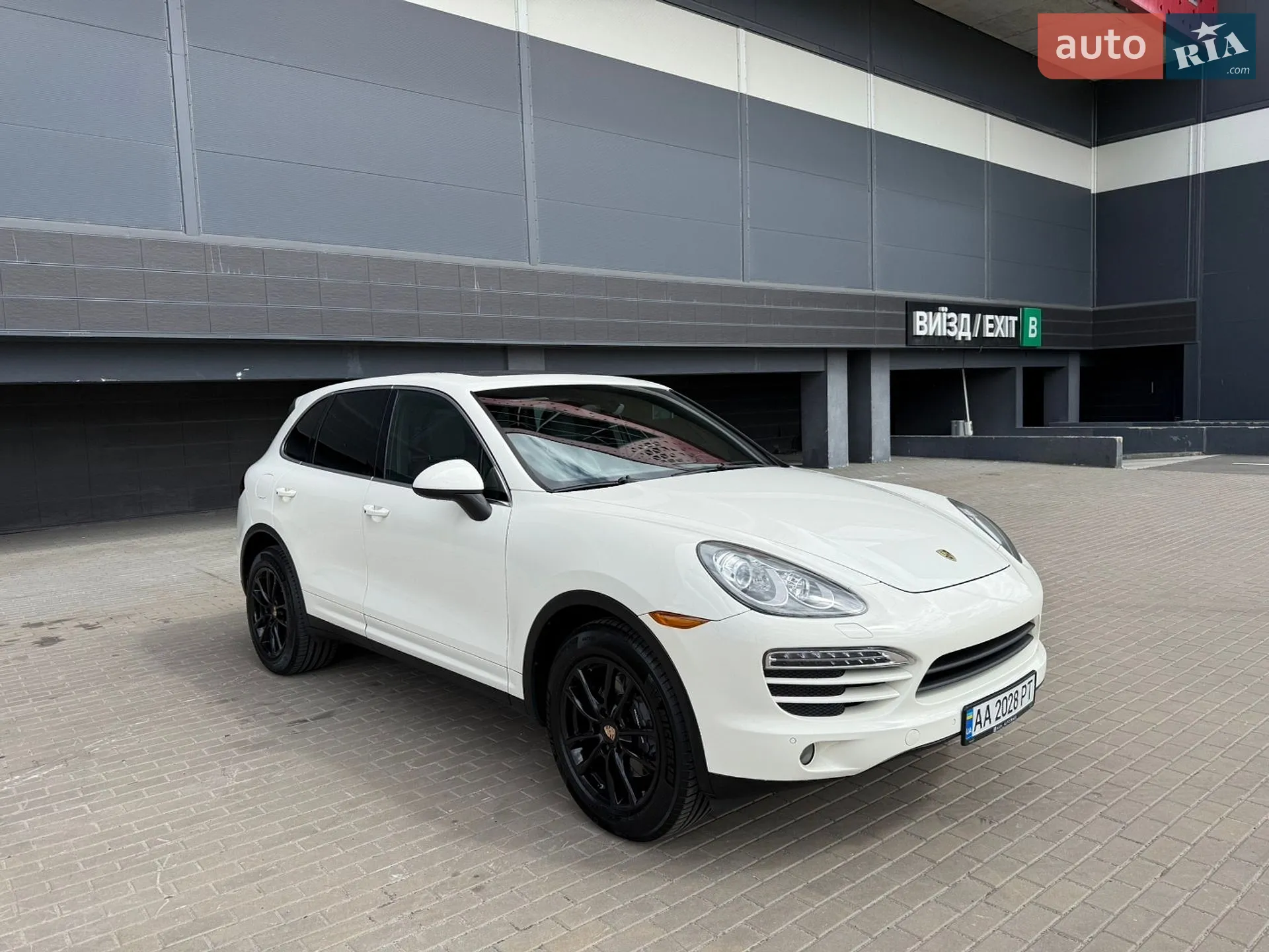 2011 Porsche Cayenne - мініатюра 5