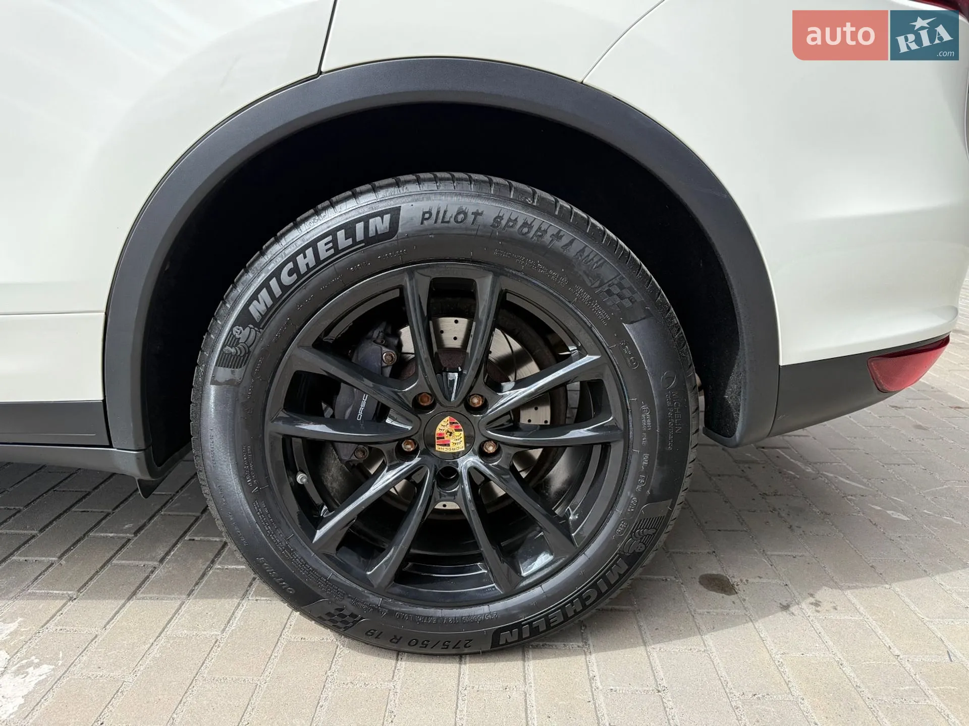 2011 Porsche Cayenne - мініатюра 29