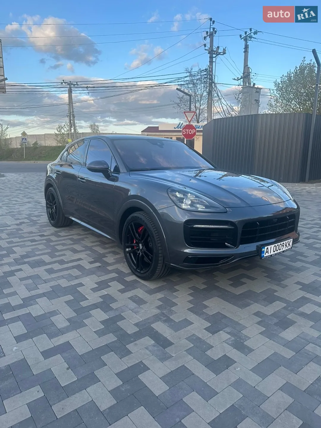 2022 Porsche Cayenne - мініатюра 2