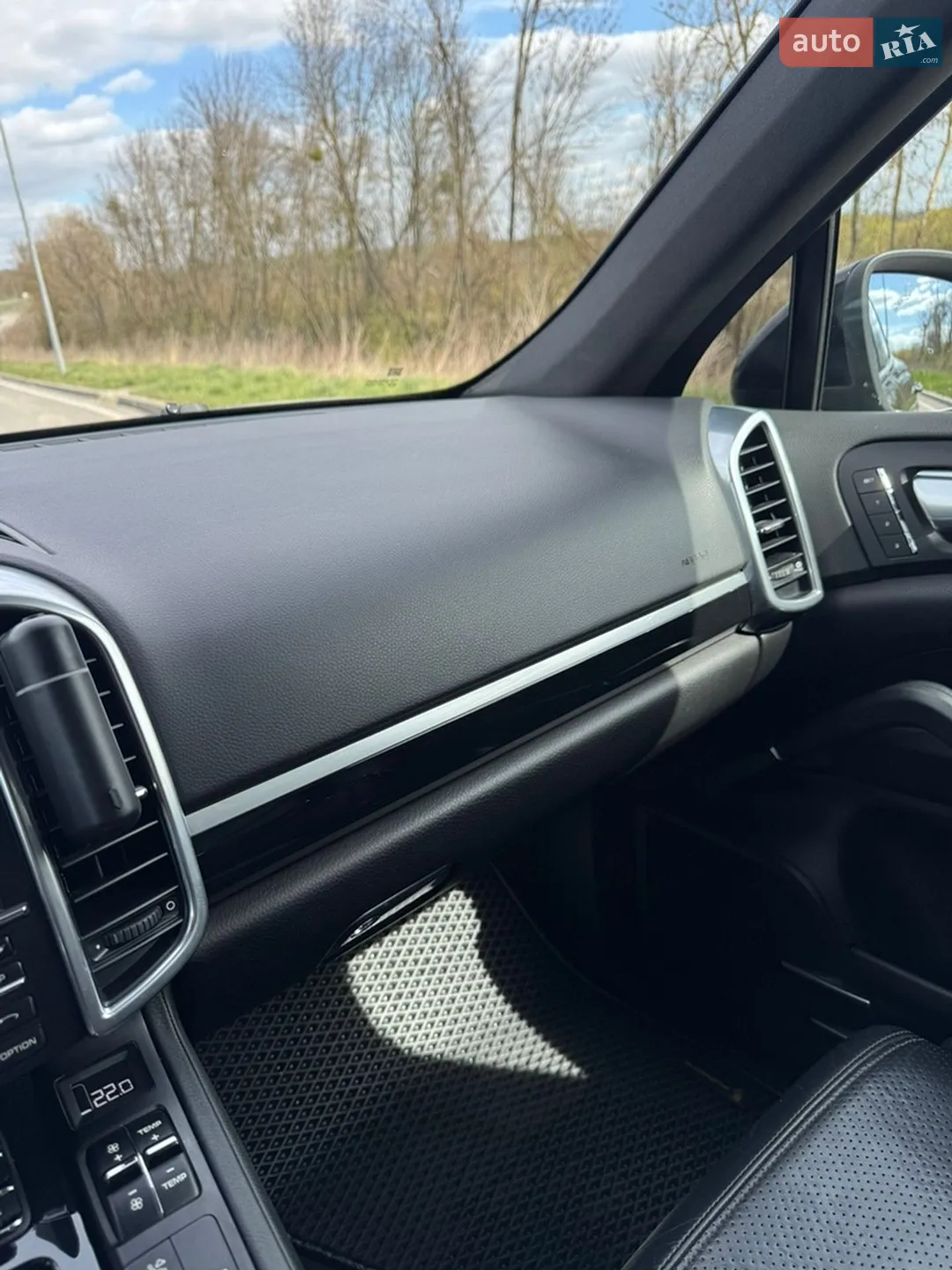 2012 Porsche Cayenne - мініатюра 12