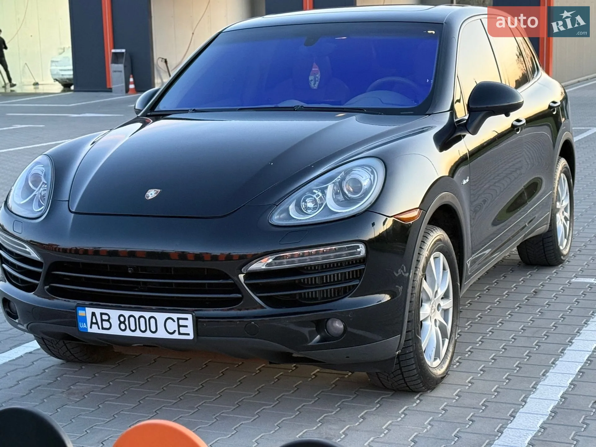 2012 Porsche Cayenne - мініатюра 18