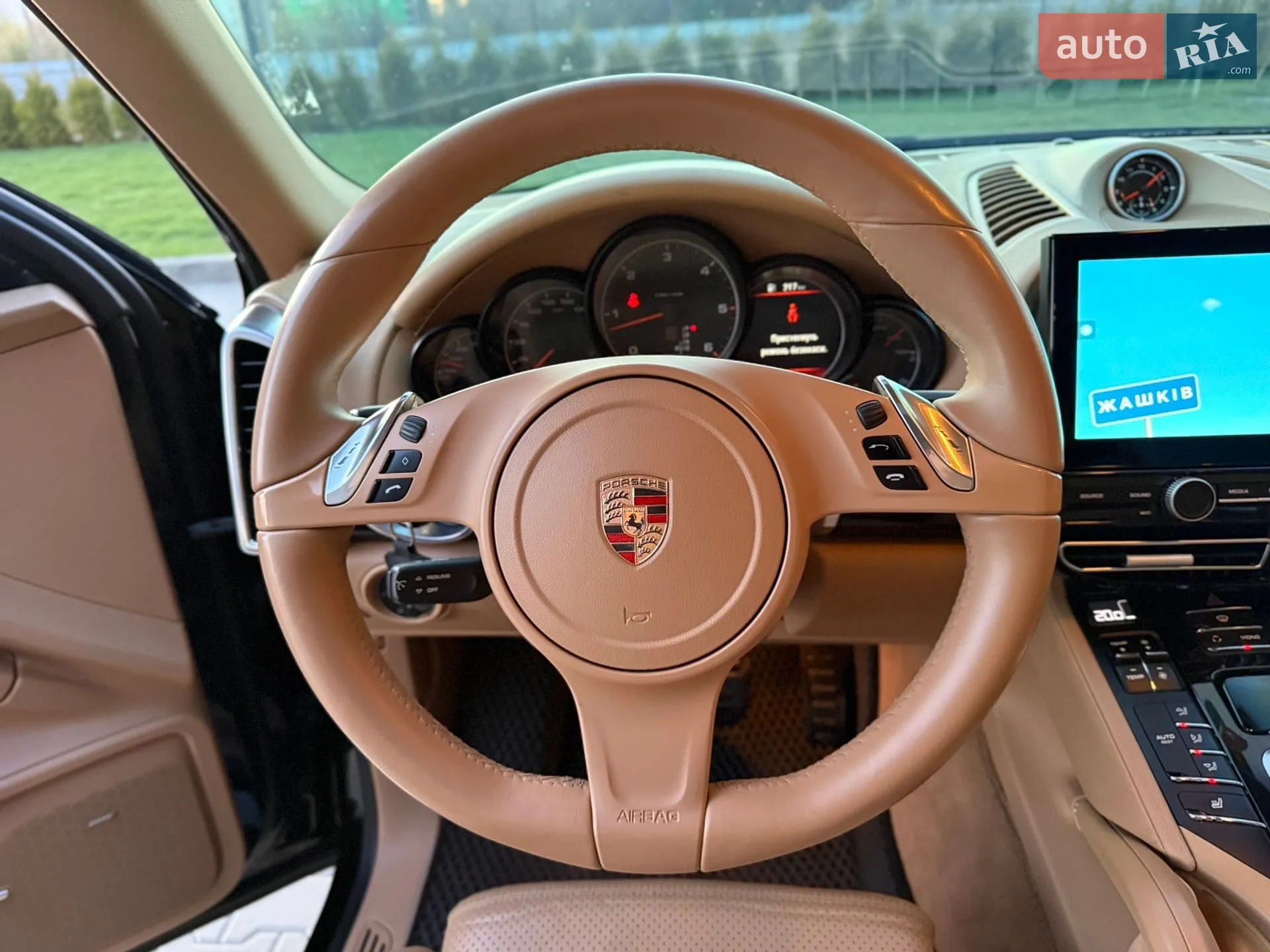 2012 Porsche Cayenne - мініатюра 38