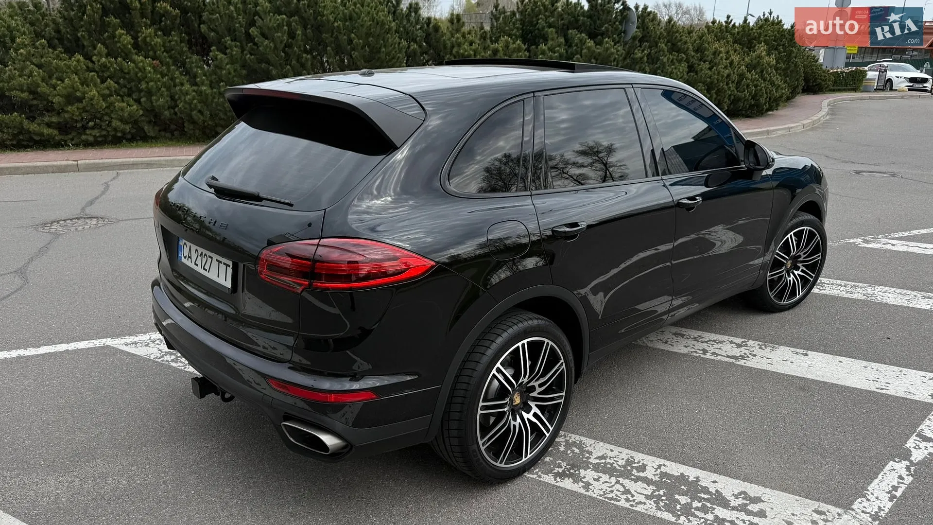 2017 Porsche Cayenne - мініатюра 21