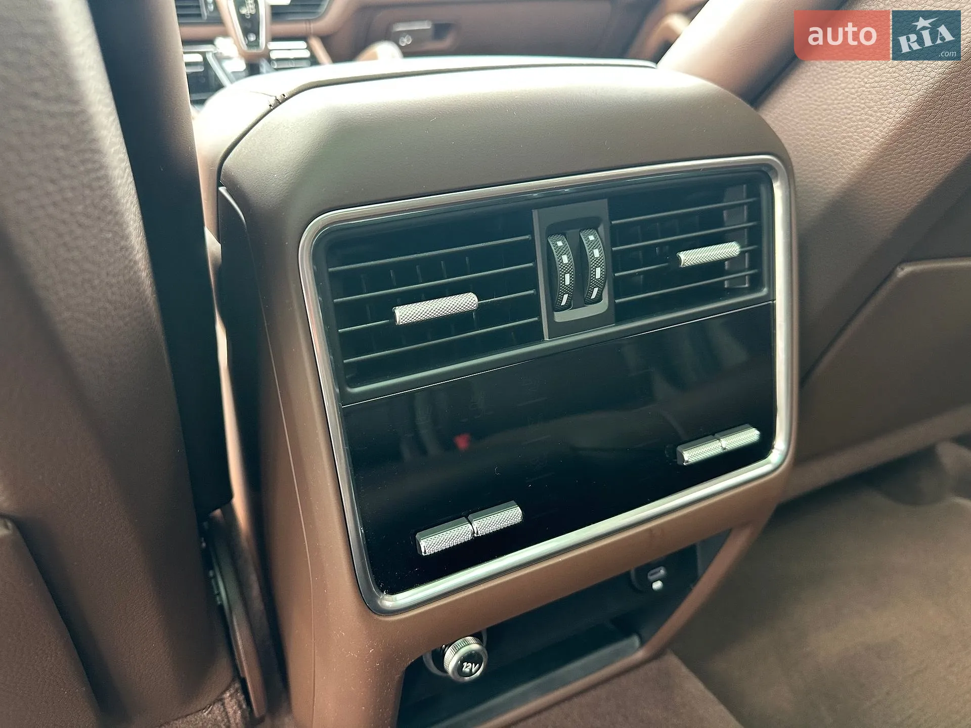 2022 Porsche Cayenne - мініатюра 20