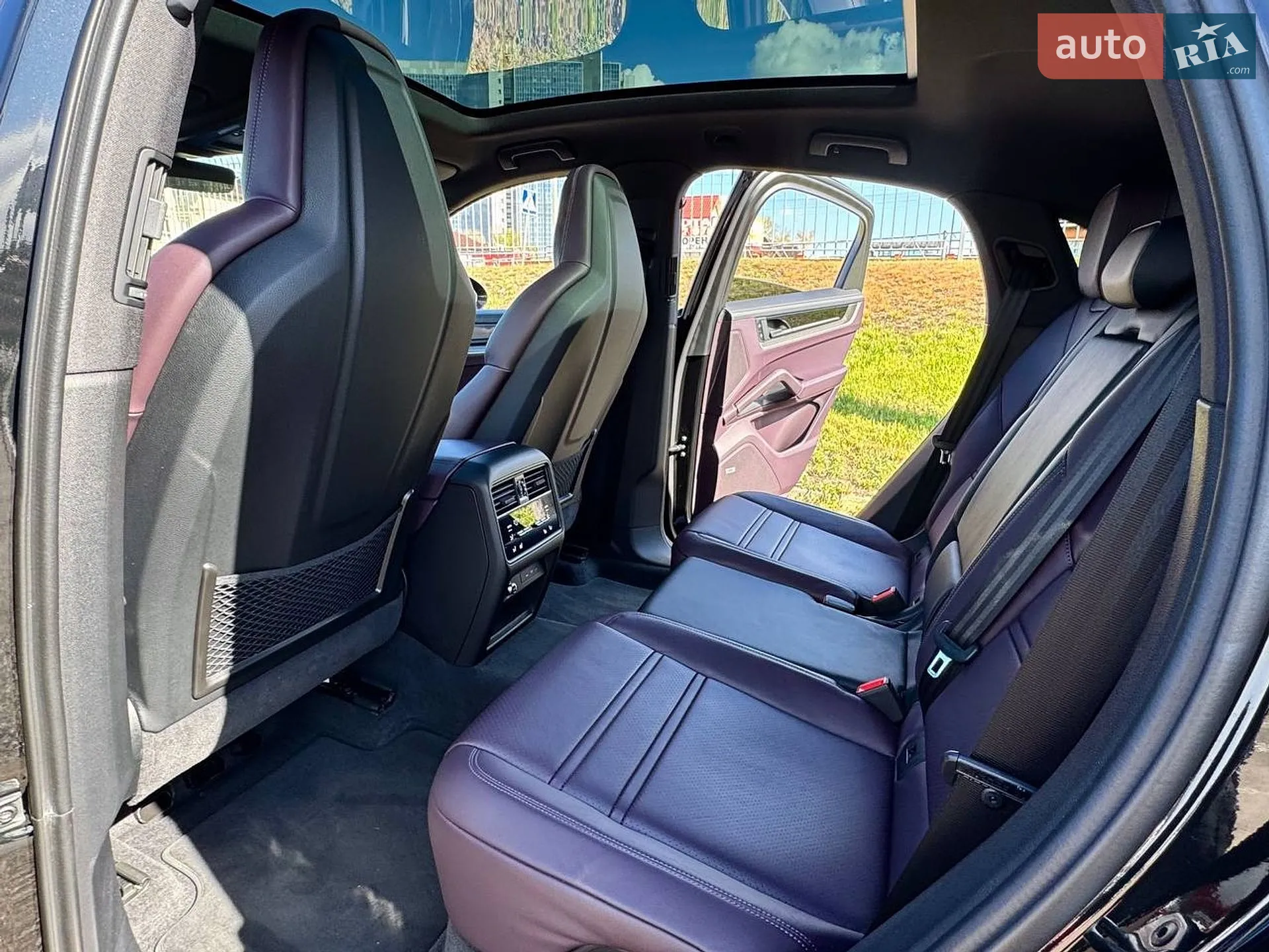 2024 Porsche Cayenne - мініатюра 36