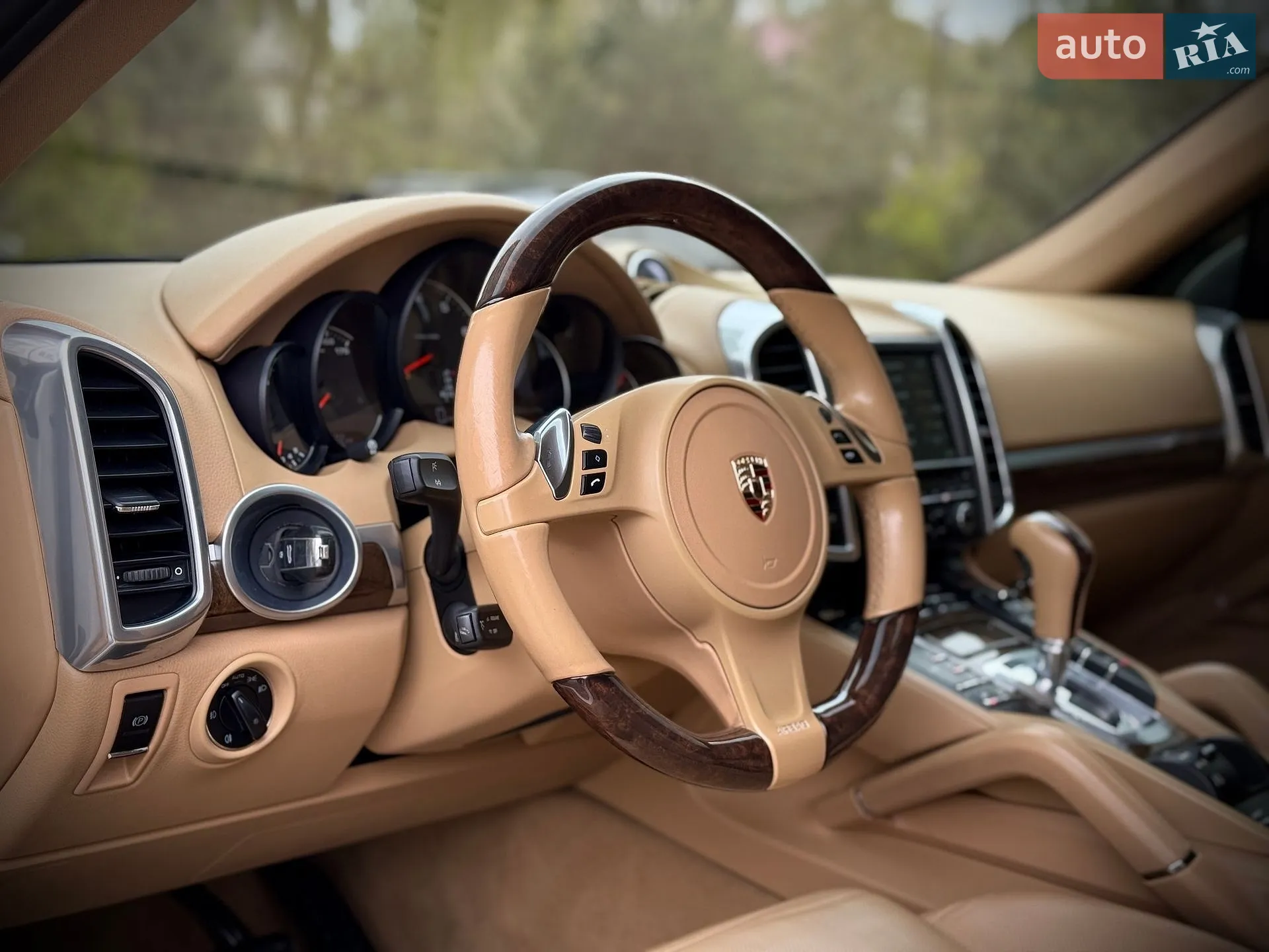 2012 Porsche Cayenne - мініатюра 18