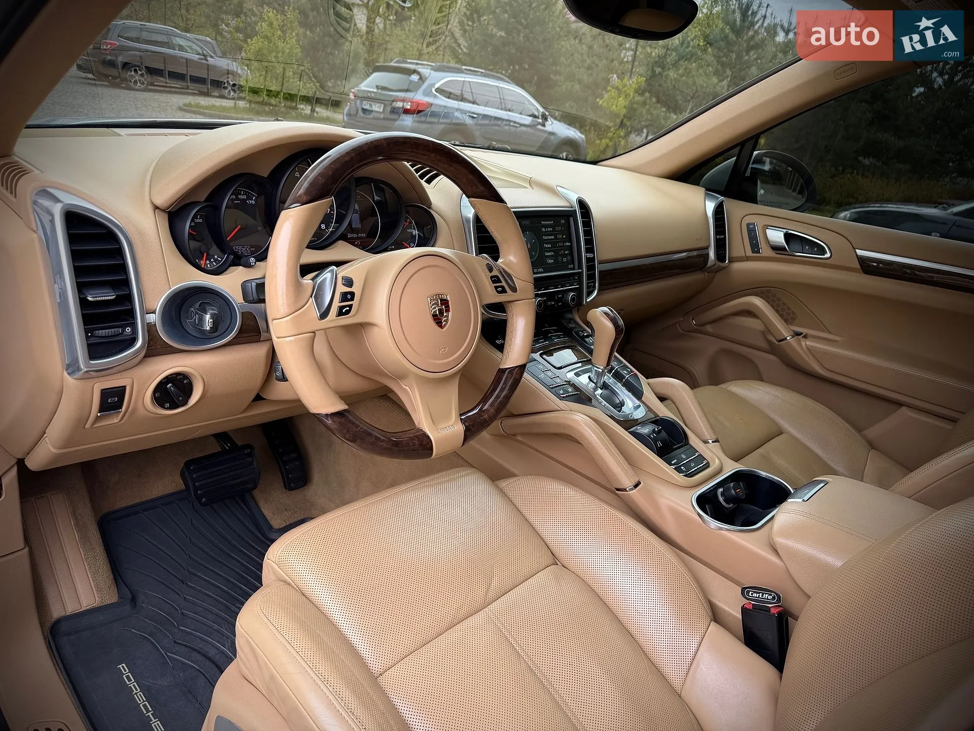2012 Porsche Cayenne - мініатюра 22