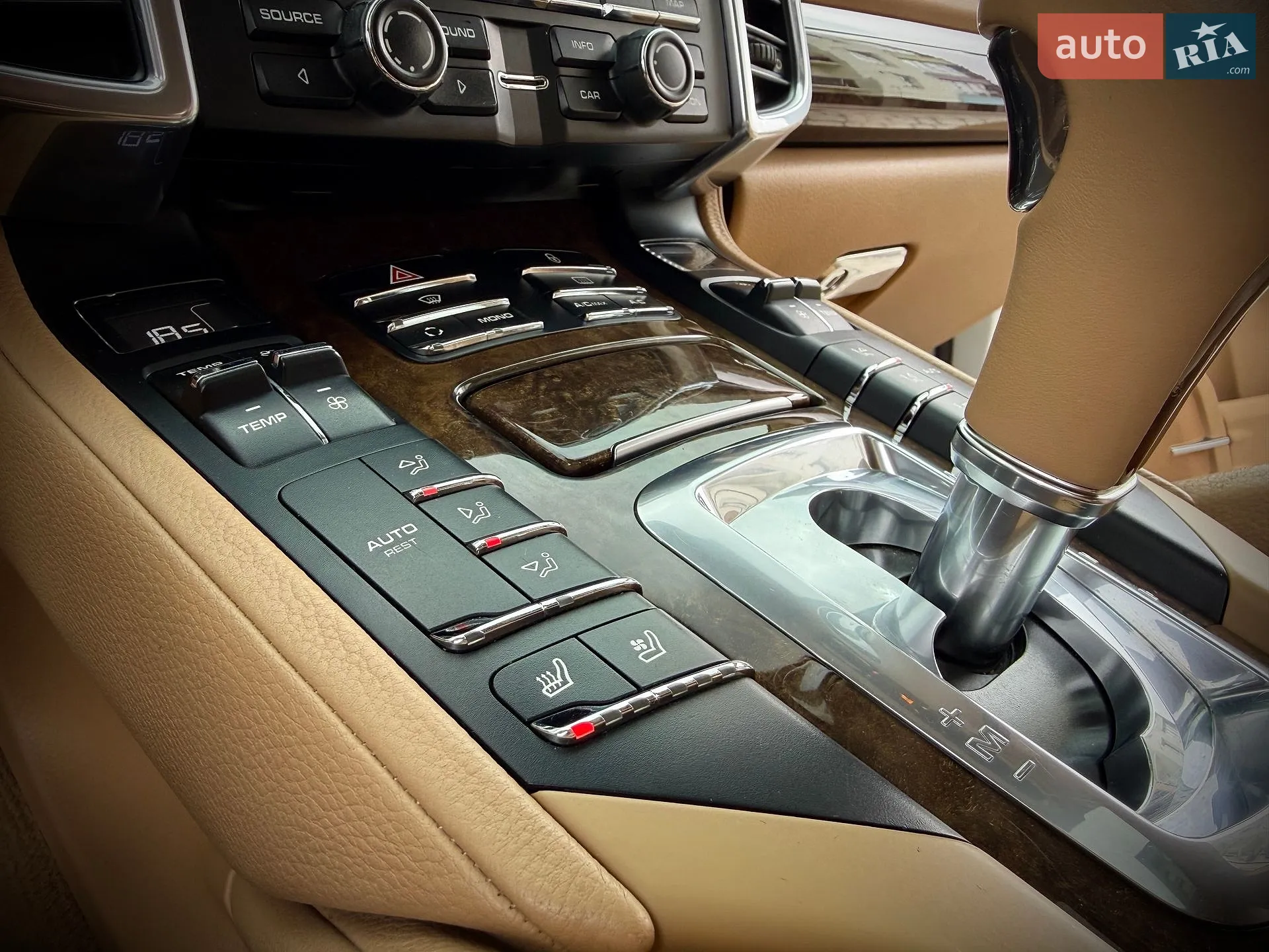2012 Porsche Cayenne - мініатюра 35