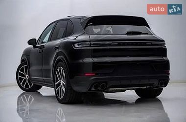 Позашляховик / Кросовер Porsche Cayenne 2023 в Києві
