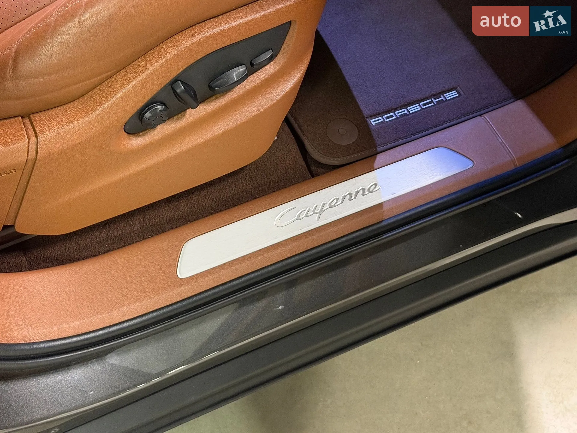 2022 Porsche Cayenne - мініатюра 24