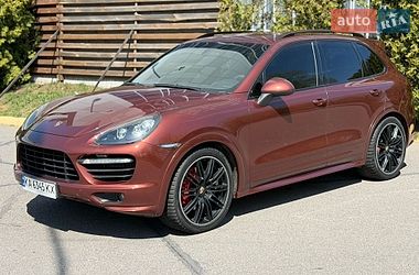 Позашляховик / Кросовер Porsche Cayenne 2012 в Києві