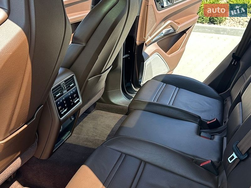 Внедорожник / Кроссовер Porsche Cayenne 2018 в Харькове