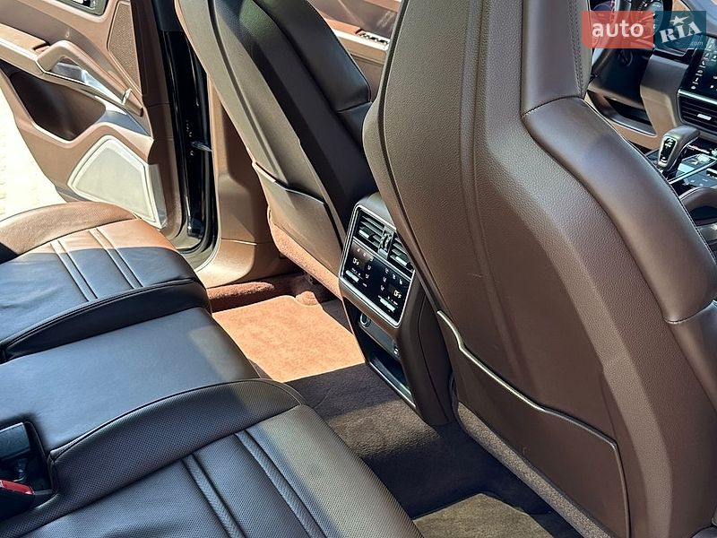 Внедорожник / Кроссовер Porsche Cayenne 2018 в Харькове