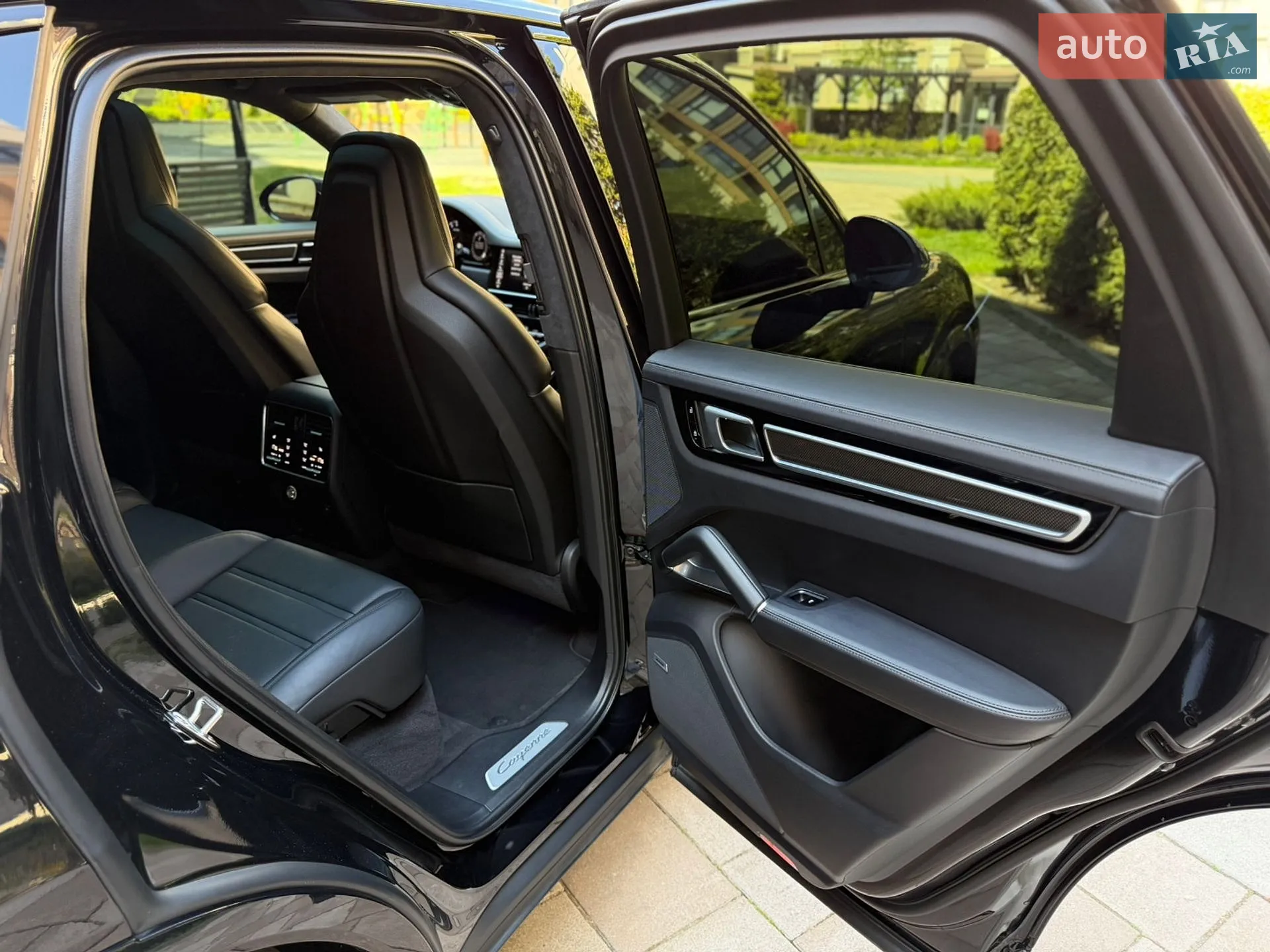 2019 Porsche Cayenne - мініатюра 31
