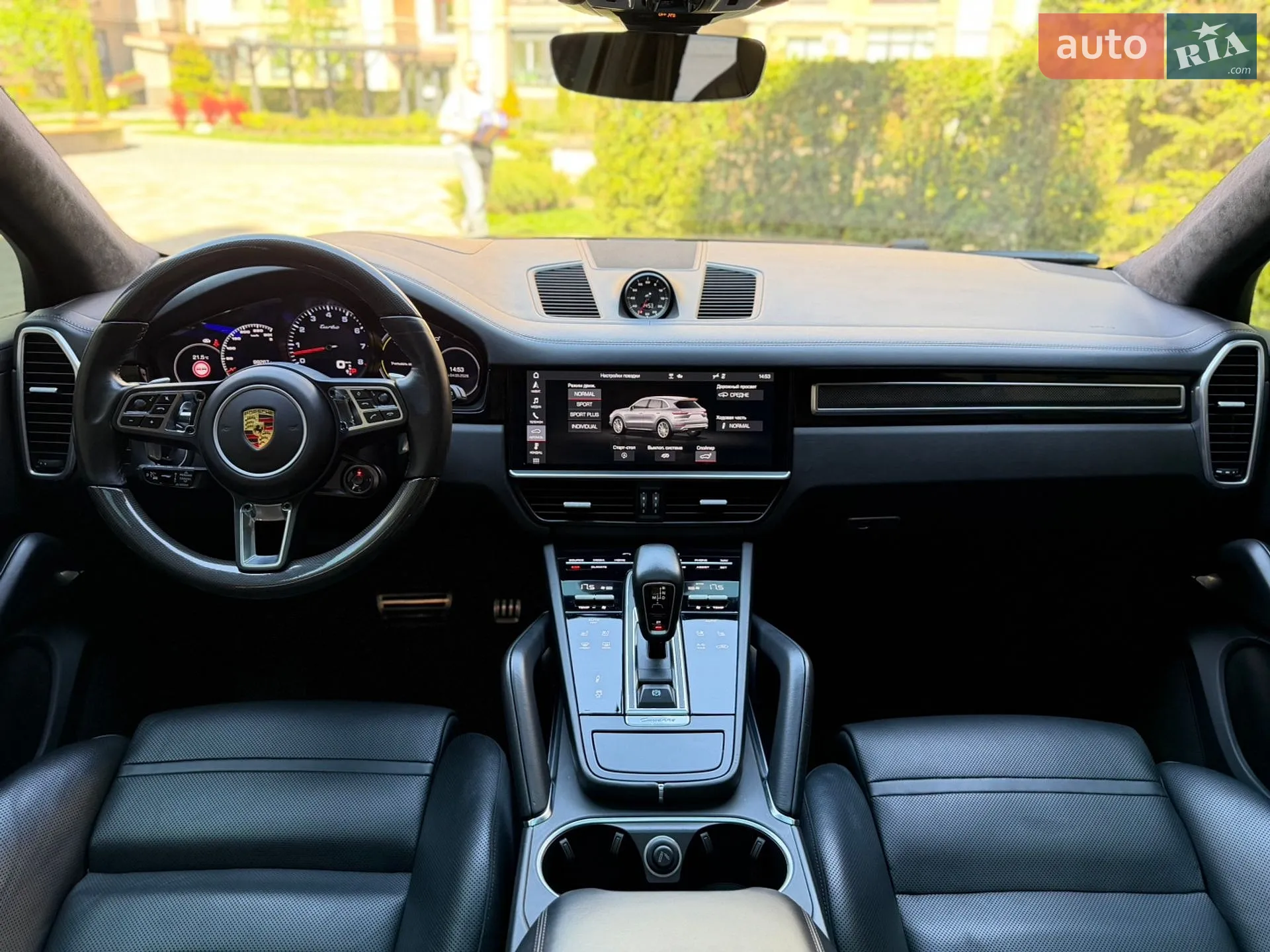 2019 Porsche Cayenne - мініатюра 23