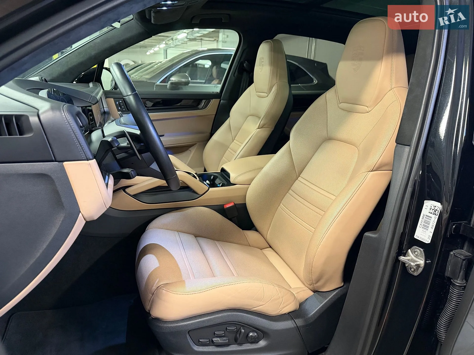 2023 Porsche Cayenne - мініатюра 29