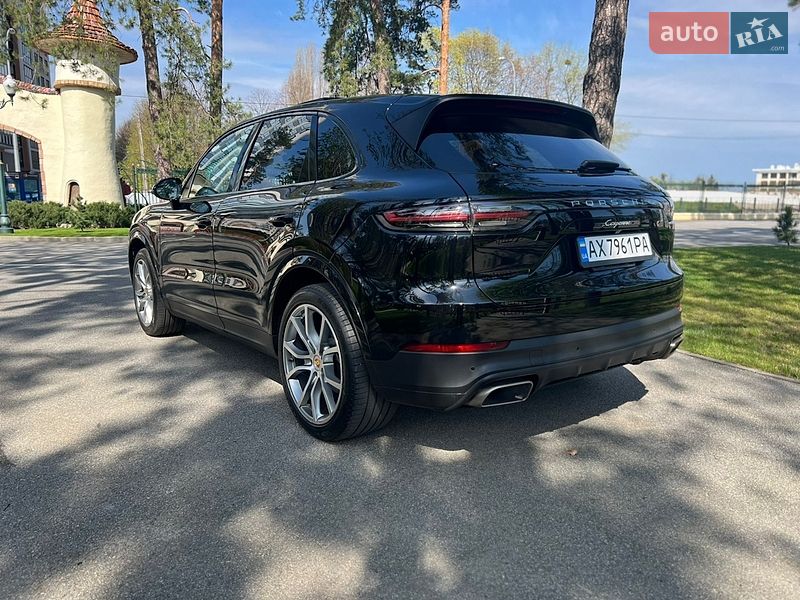 Внедорожник / Кроссовер Porsche Cayenne 2018 в Харькове