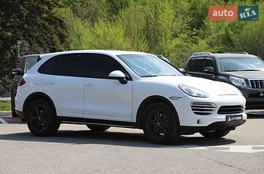 Внедорожник / Кроссовер Porsche Cayenne 2013 в Харькове