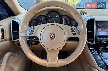 Внедорожник / Кроссовер Porsche Cayenne 2013 в Хмельницком