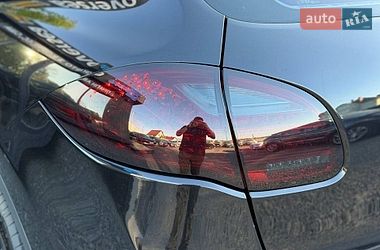 Внедорожник / Кроссовер Porsche Cayenne 2013 в Хмельницком