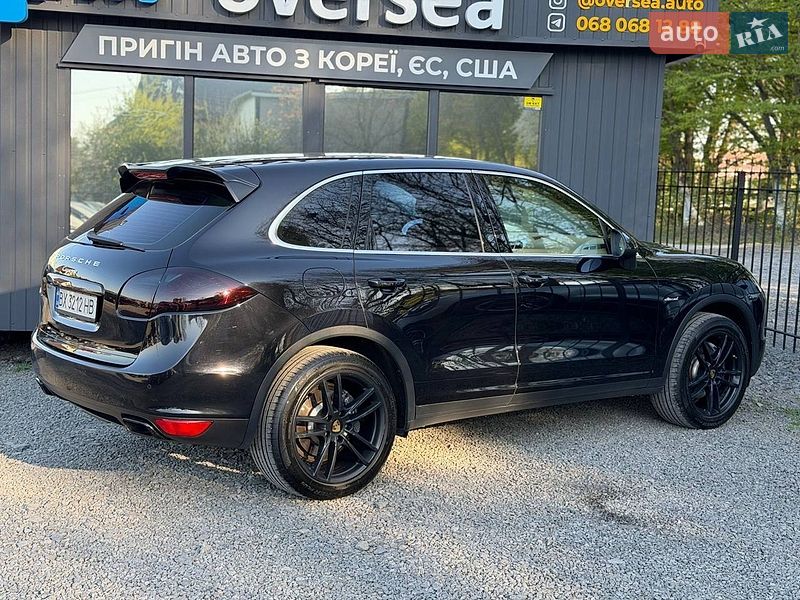 Внедорожник / Кроссовер Porsche Cayenne 2013 в Хмельницком