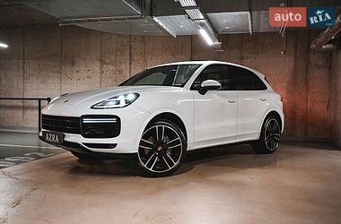 Позашляховик / Кросовер Porsche Cayenne 2020 в Києві