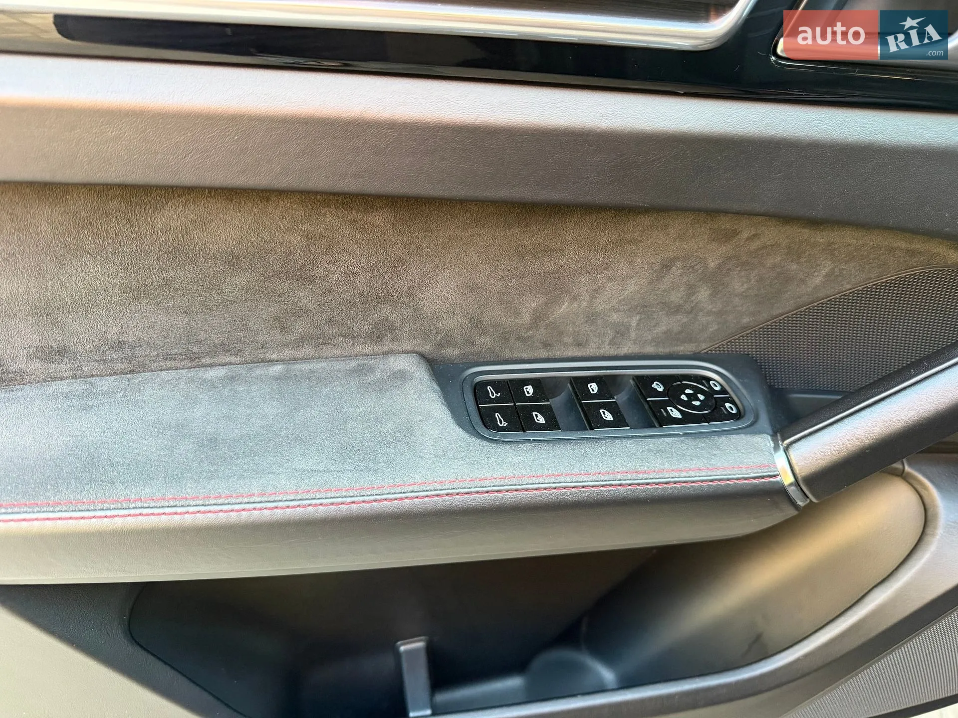 2021 Porsche Cayenne - мініатюра 107