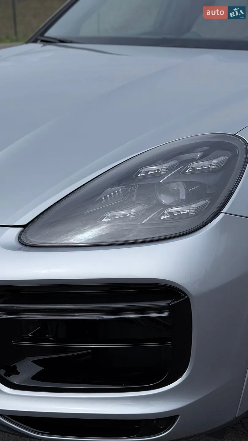 2021 Porsche Cayenne - мініатюра 5