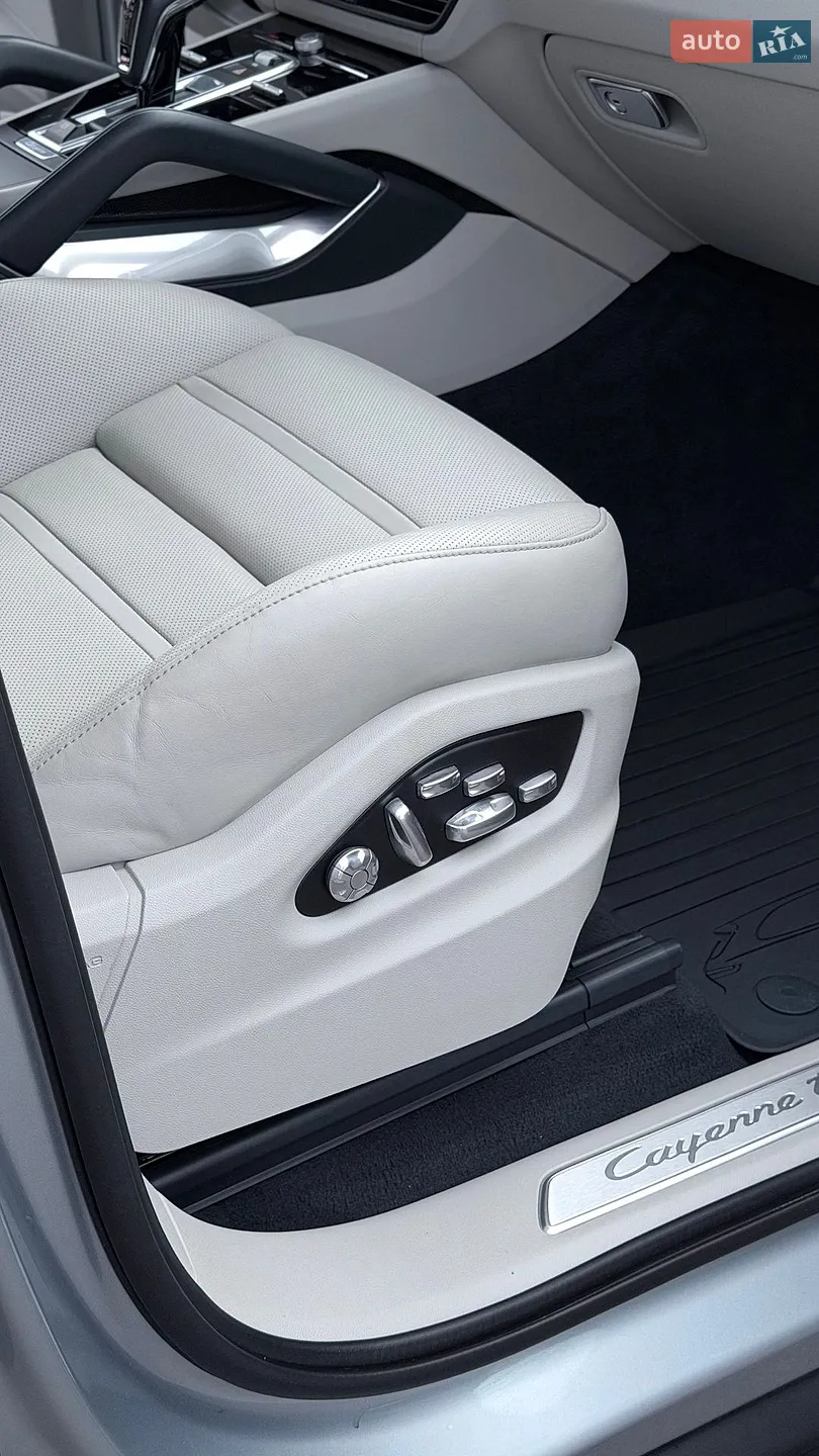 2021 Porsche Cayenne - мініатюра 25