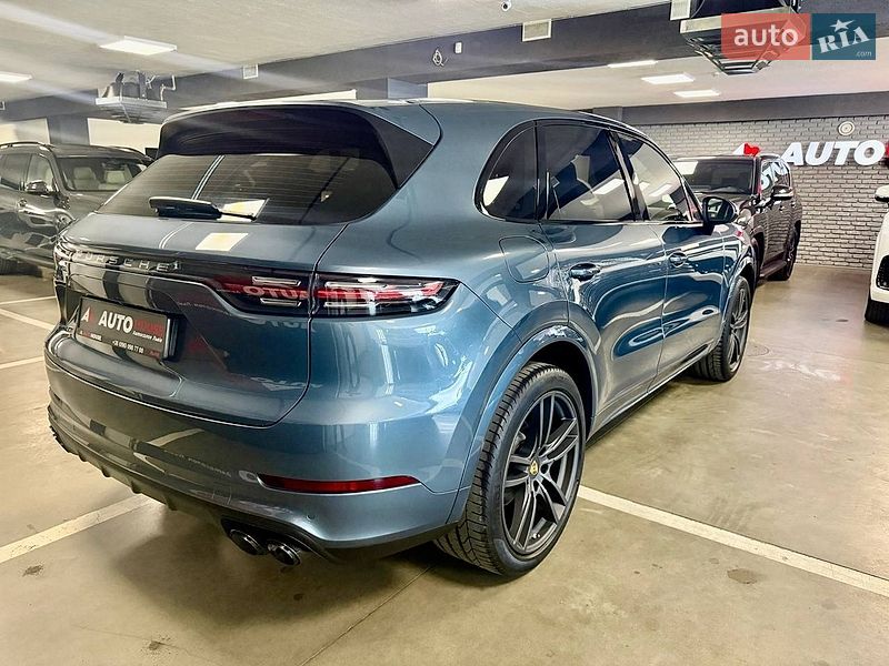 Внедорожник / Кроссовер Porsche Cayenne 2018 в Львове
