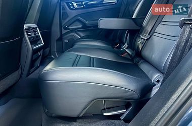 Внедорожник / Кроссовер Porsche Cayenne 2018 в Львове