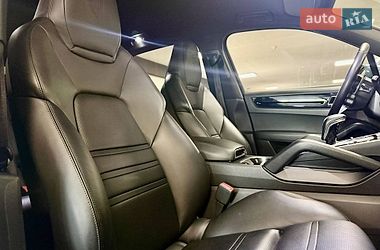 Внедорожник / Кроссовер Porsche Cayenne 2018 в Львове