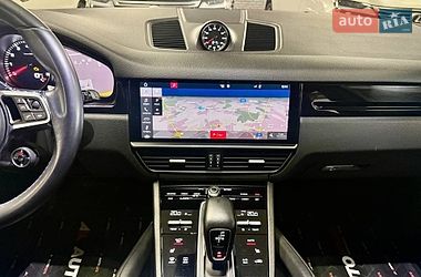 Внедорожник / Кроссовер Porsche Cayenne 2018 в Львове