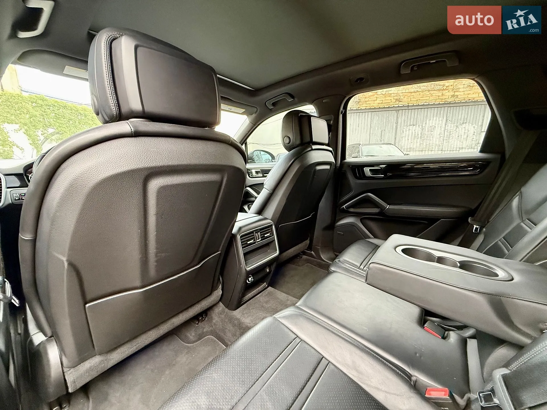 2018 Porsche Cayenne - мініатюра 22