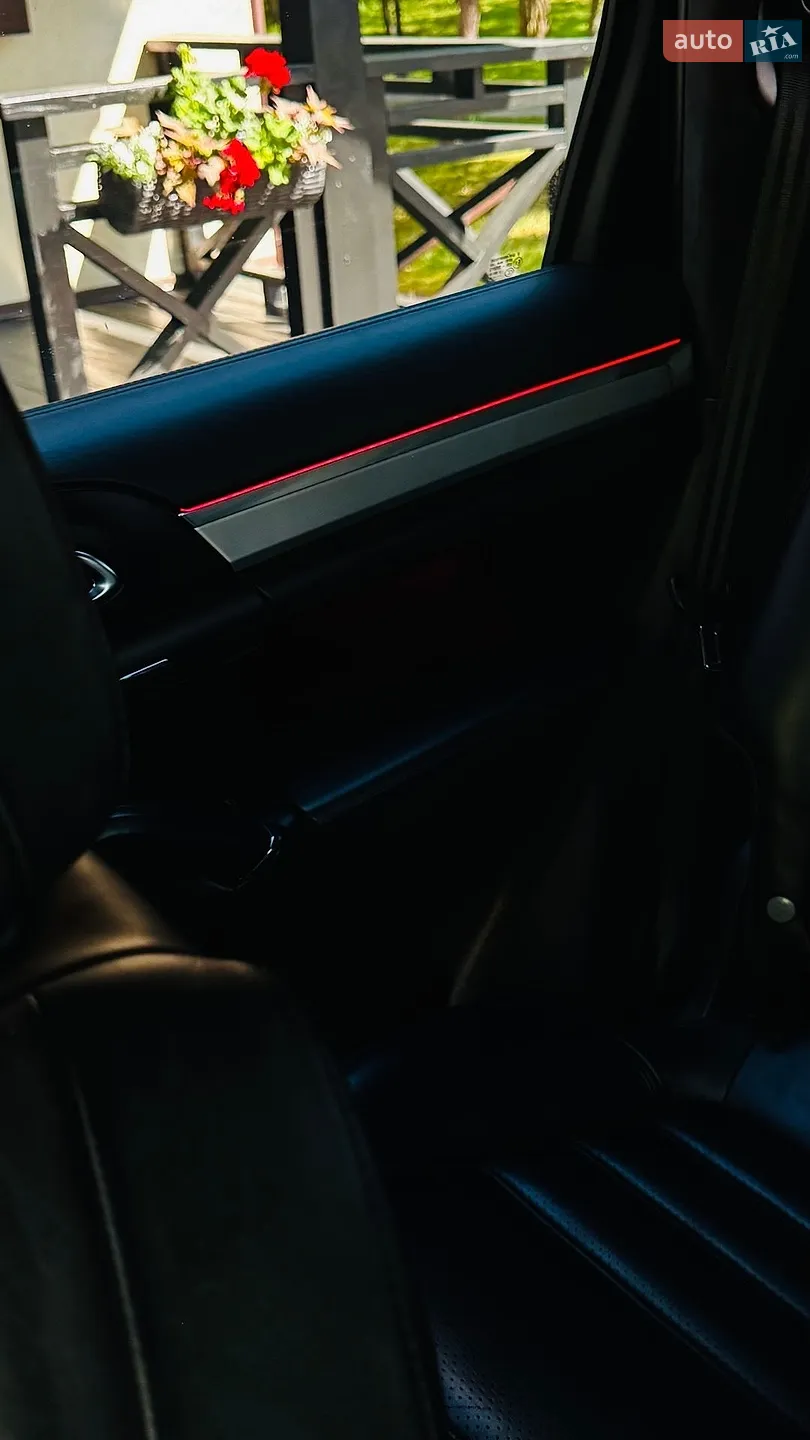 2010 Porsche Cayenne - мініатюра 146