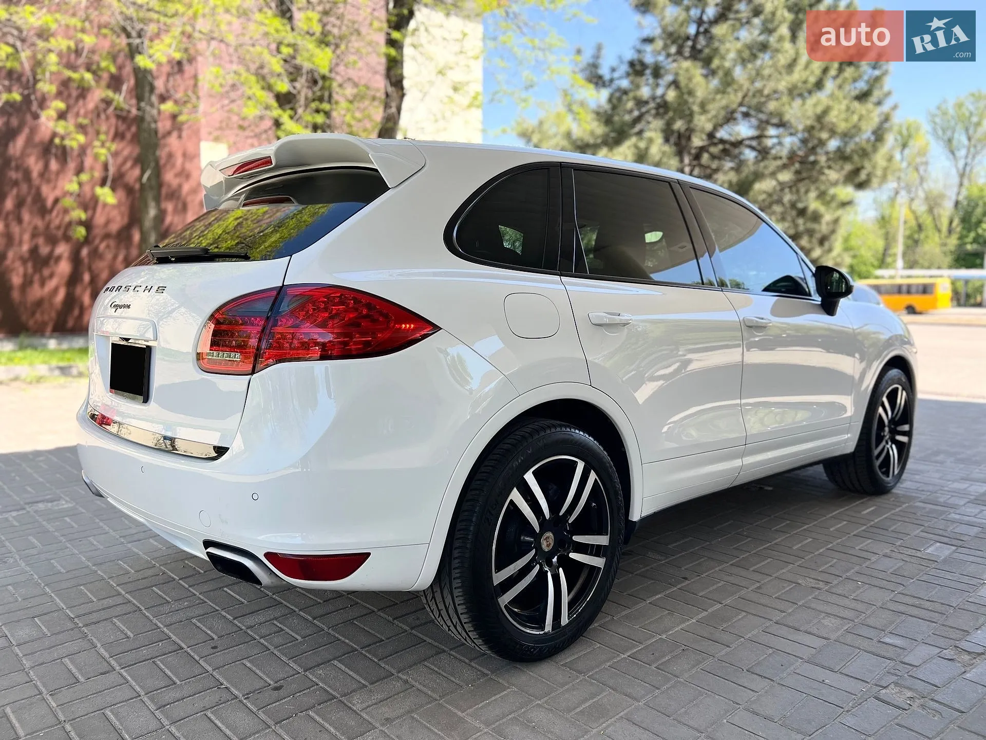 2012 Porsche Cayenne - мініатюра 21