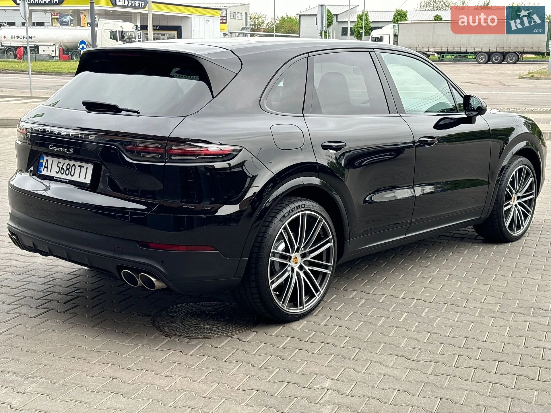 2019 Porsche Cayenne - мініатюра 9