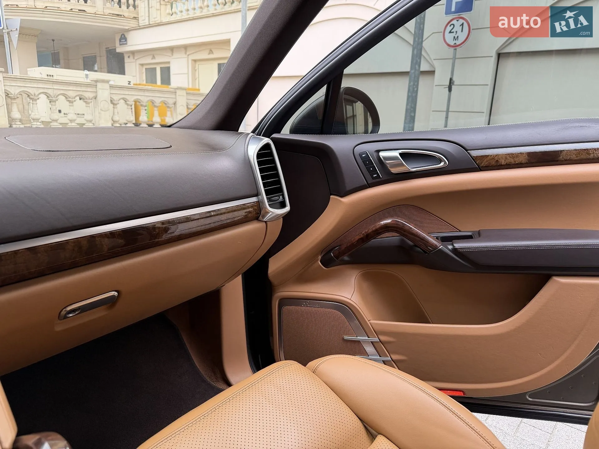 2011 Porsche Cayenne - мініатюра 57