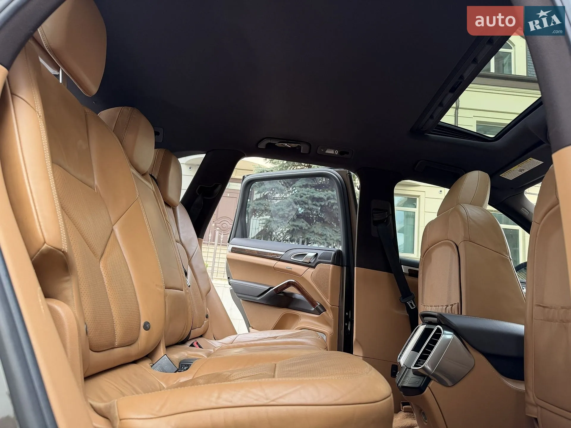 2011 Porsche Cayenne - мініатюра 78