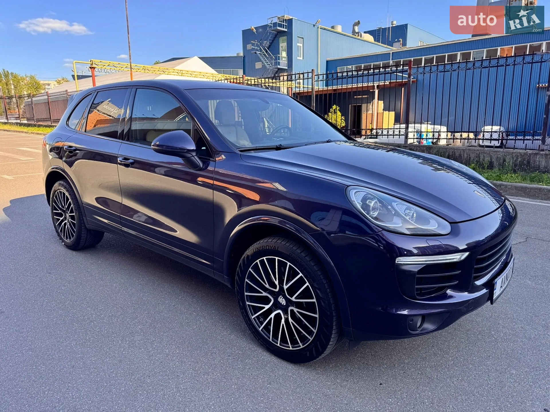 2017 Porsche Cayenne - мініатюра 9