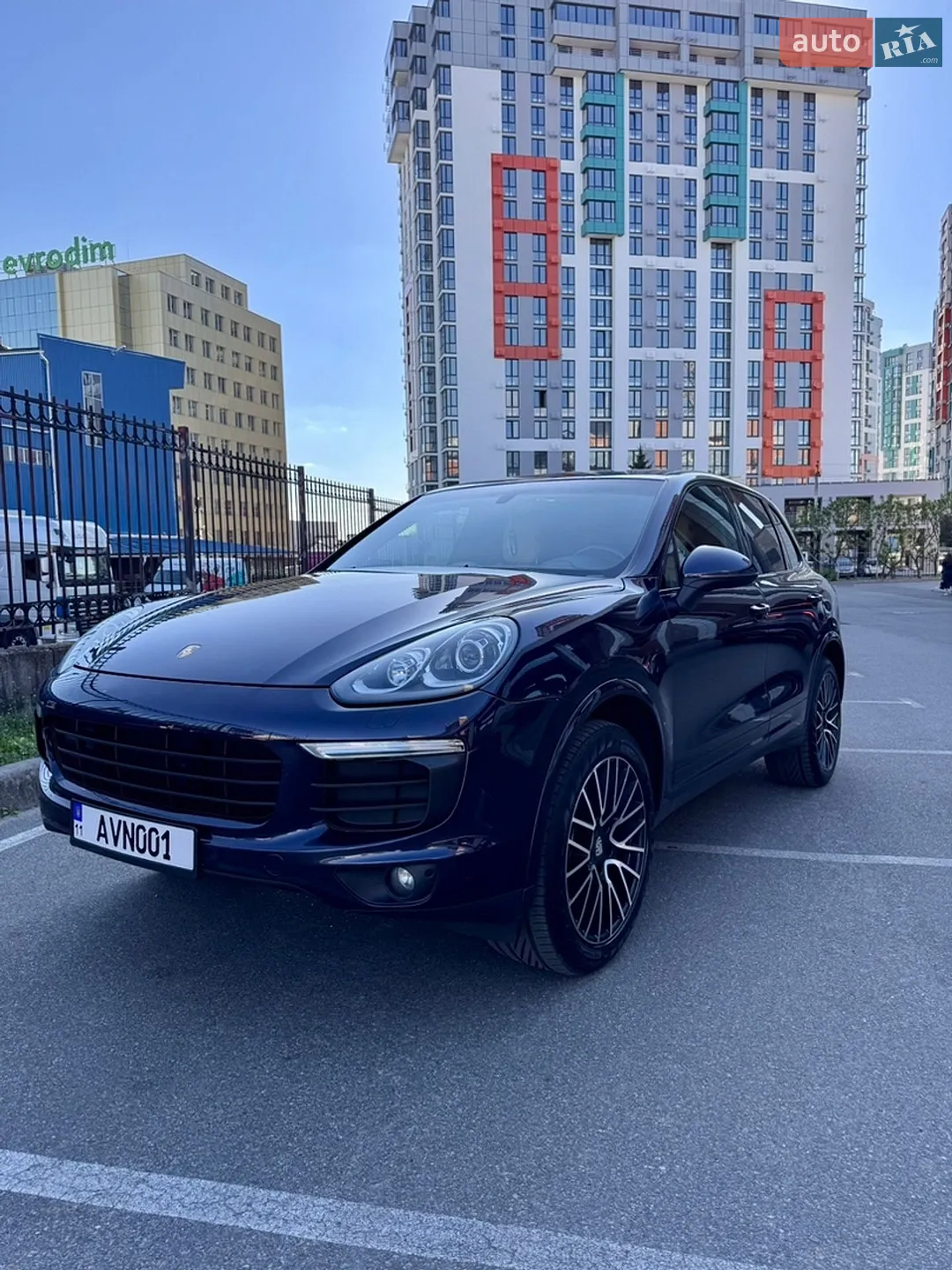 2017 Porsche Cayenne - мініатюра 10