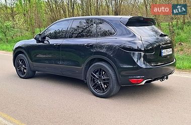 Внедорожник / Кроссовер Porsche Cayenne 2014 в Житомире