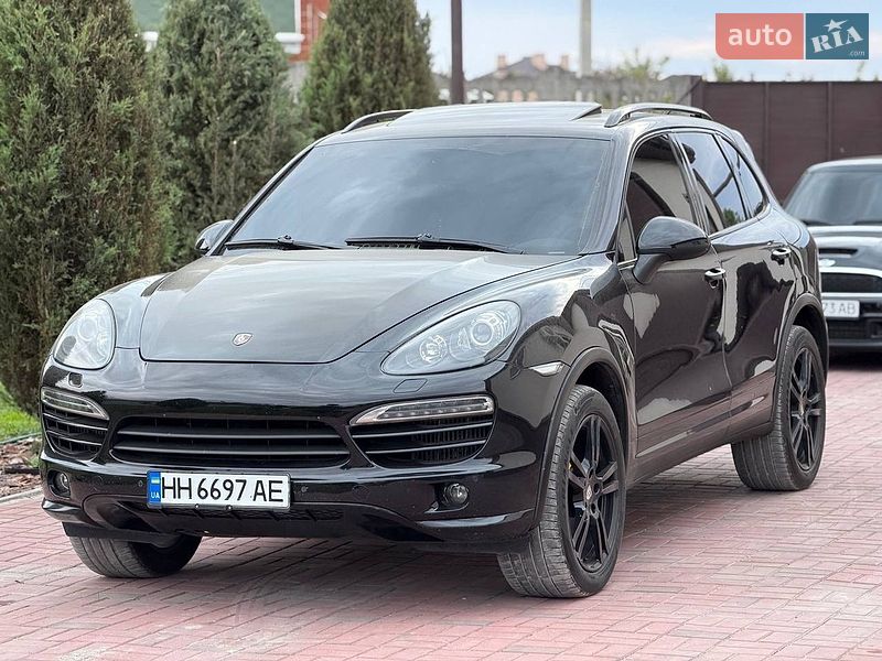Позашляховик / Кросовер Porsche Cayenne 2013 в Дніпрі фото Позашляховик / Кросовер Porsche Cayenne 2013 в Дніпрі